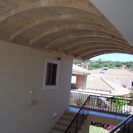 Ξενοδοχείο με διαμερίσματα Sirius