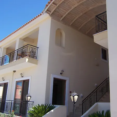 Sirius Ξενοδοχείο με διαμερίσματα Φοινικούντα