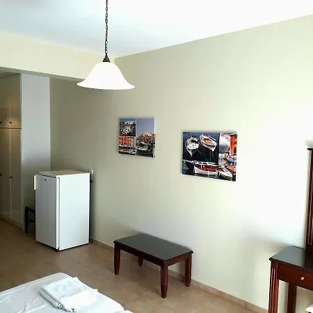 Sirius Ξενοδοχείο με διαμερίσματα Φοινικούντα